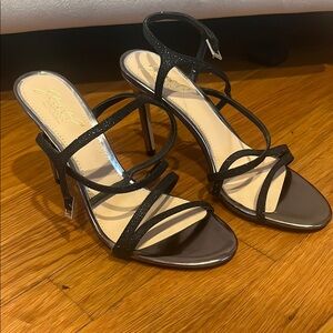 Jewel Badgley Mischka Black Strappy Heels